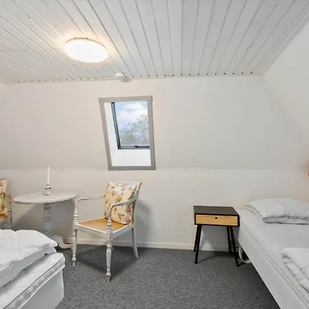 Ae293-aeroskobing-stokkeby-hovedgade-19