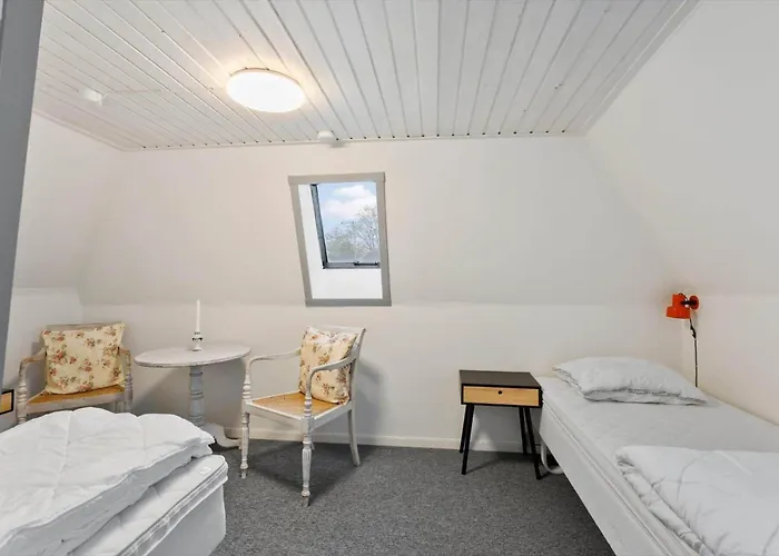 Ae293-aeroskobing-stokkeby-hovedgade-19