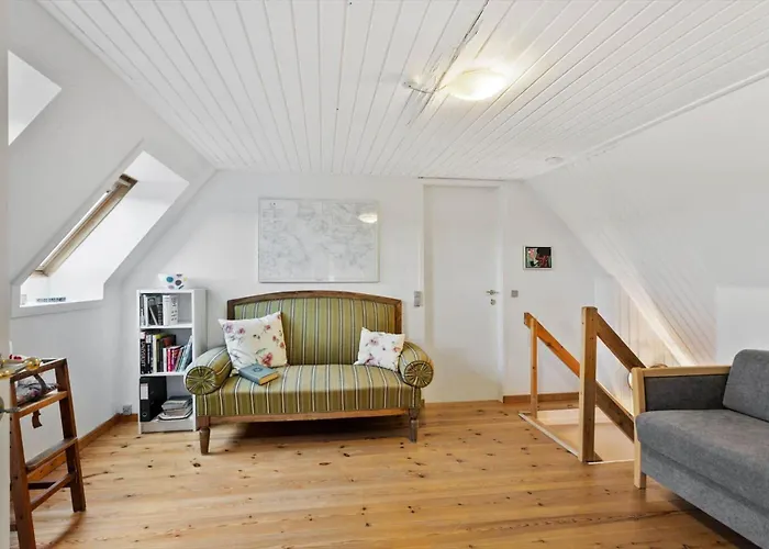 Ae293-aeroskobing-stokkeby-hovedgade-19 Ærøskøbing